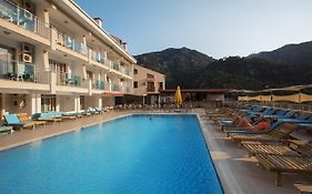 Calipso Beach Hotel Мармарис
